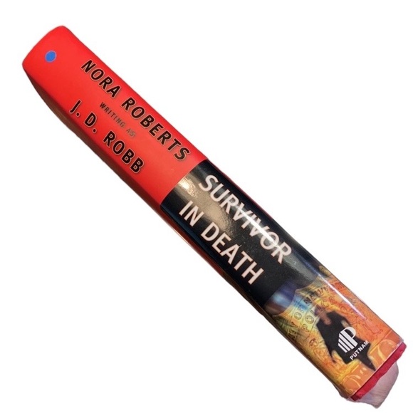 Survivor in death.  Nora Roberts - Picture 2 of 4